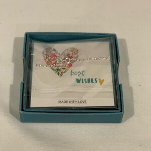 Silver‎ Tone Dainty Necklace NIB